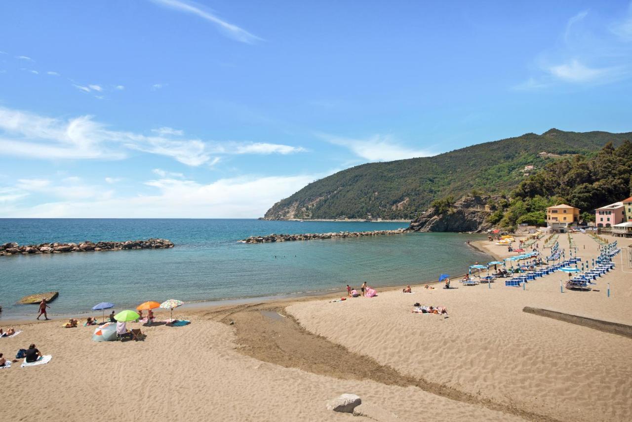 Un'Oasi Al Mare Appartement Moneglia Buitenkant foto